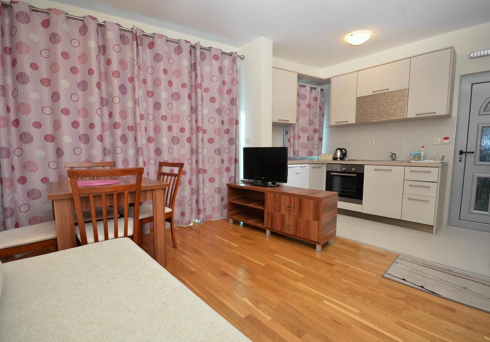 Apartments Rafailovic Ljubo 라파일로비치 객실 사진