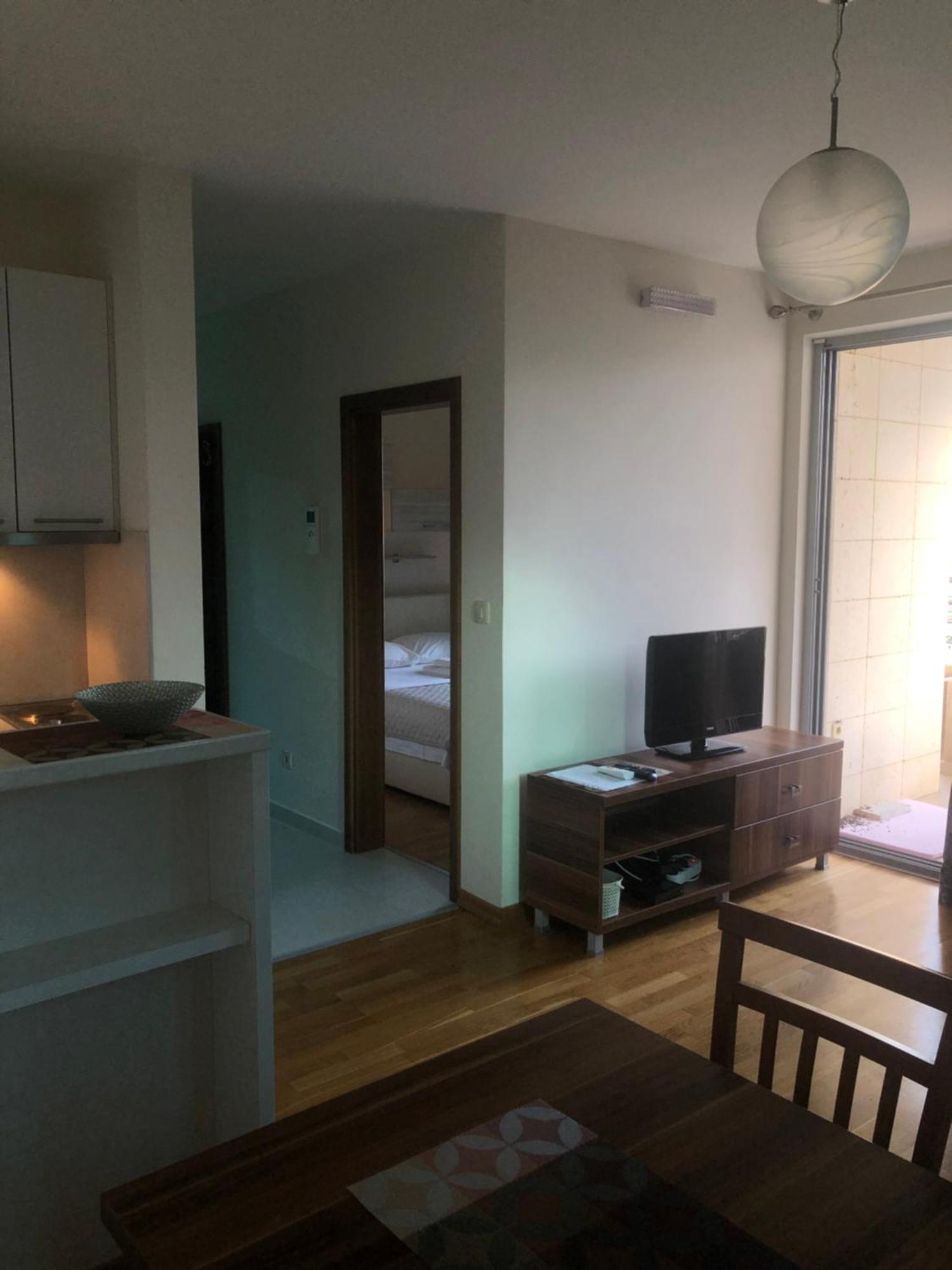 Apartments Rafailovic Ljubo 라파일로비치 외부 사진