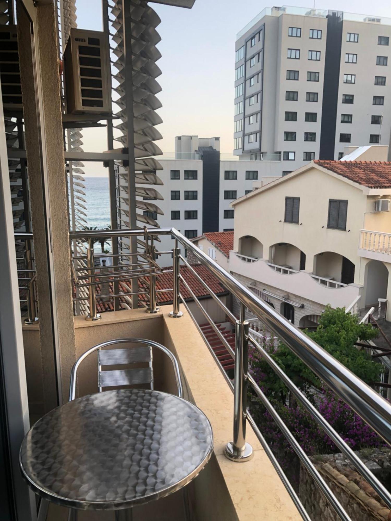 Apartments Rafailovic Ljubo 라파일로비치 외부 사진